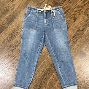 JUDY BLUE Jogger Women's Jeans